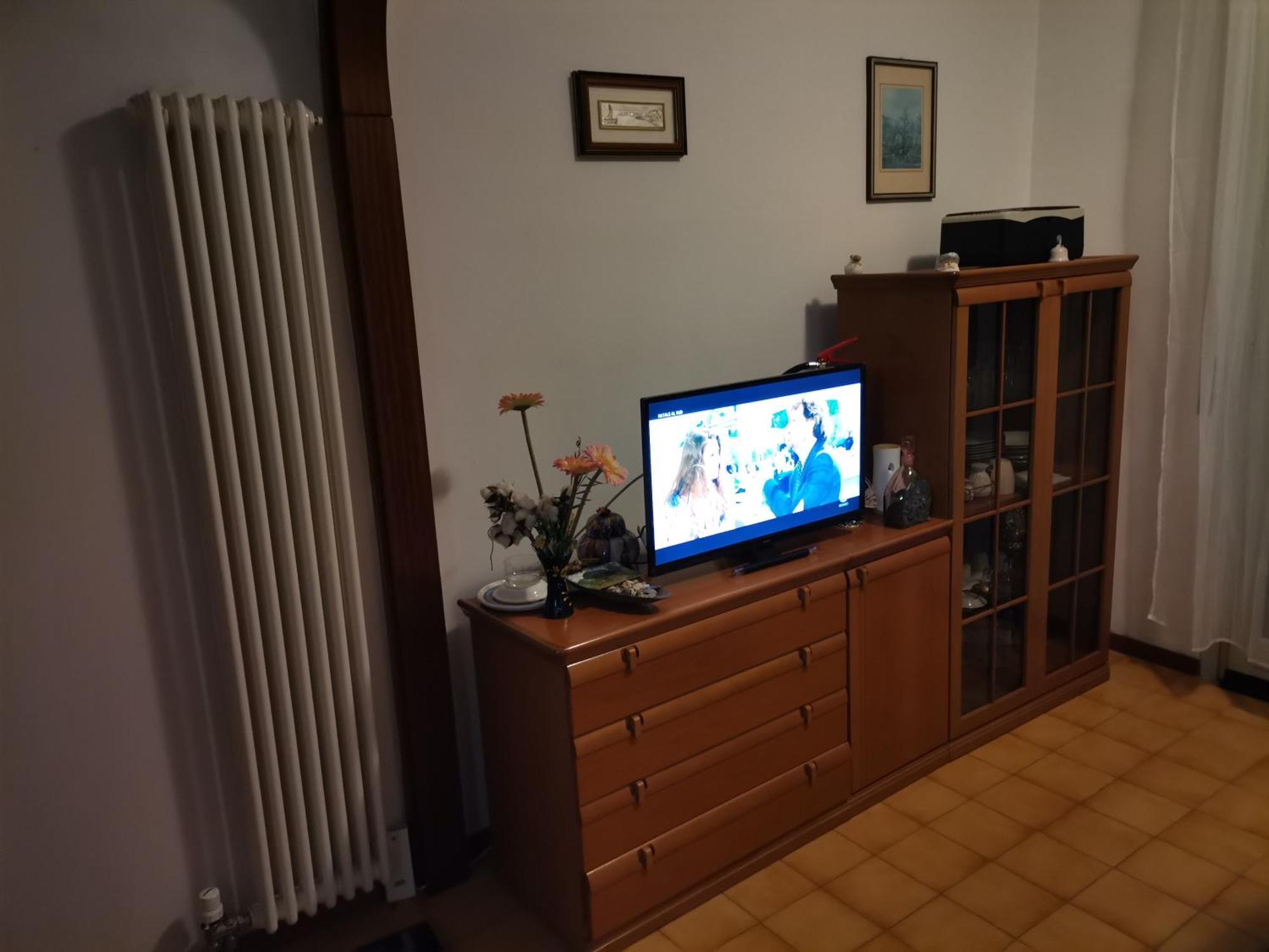 Ampia Camera Con Balcone Privato ポルデノーネ エクステリア 写真